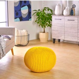 Moorer pouf from Wayfair BNIB